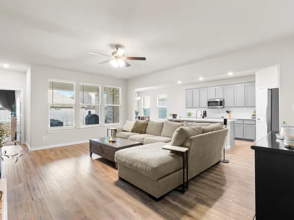 3306 Greymoore Dr, Anna, TX 75409