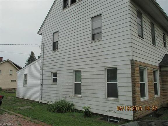3rd image of 2134 Bellfield Ave