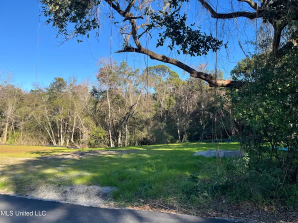 700 Rayburn Ave Lot 2, Ocean Springs, MS 39564
