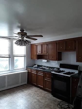 1st image of 5 Highland Ave