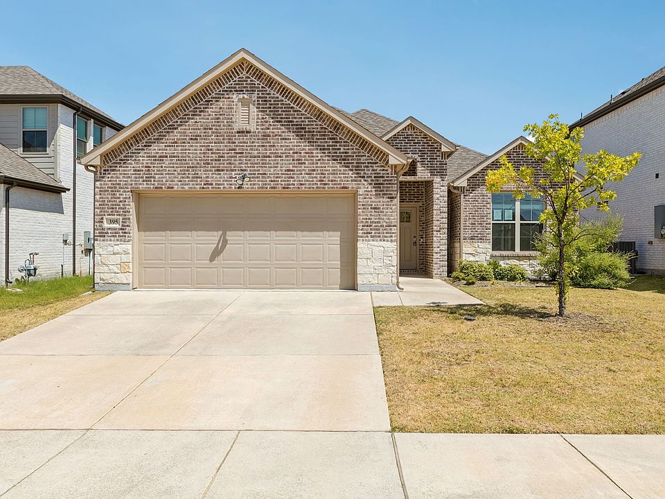1st image of 395 Waters Ridge Dr