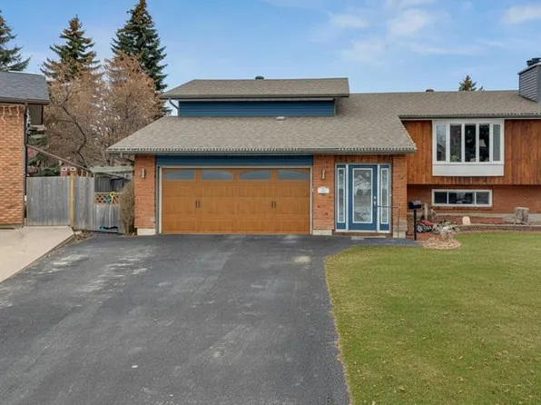 16 NE Markle Cres, Red Deer, AB T4R 1T1