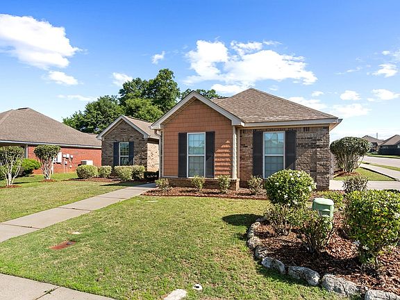 4th image of 206 Whitetail Way