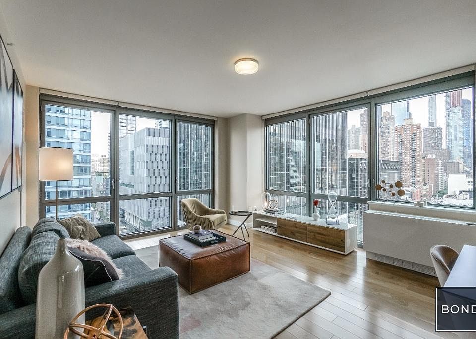 1st image of 606 W 57th St APT 2906