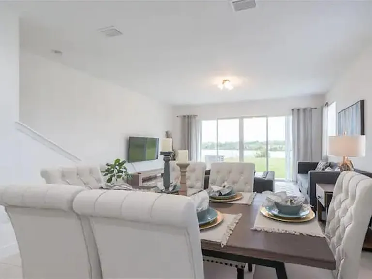 470 Lake Shore Pkwy — Photo 12
