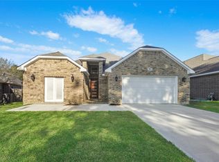 8511 Joggers Ln, Humble, TX 77346
