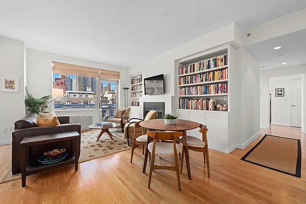 Sold by Compass | media 3