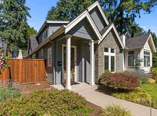 378 9th St, Lake Oswego, OR 97034