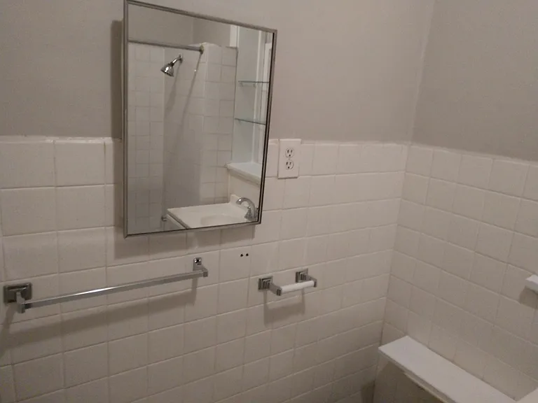 1758 W Sunnyside Ave #1 — Photo 8
