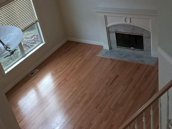 2nd image of 14675 NE 16th St