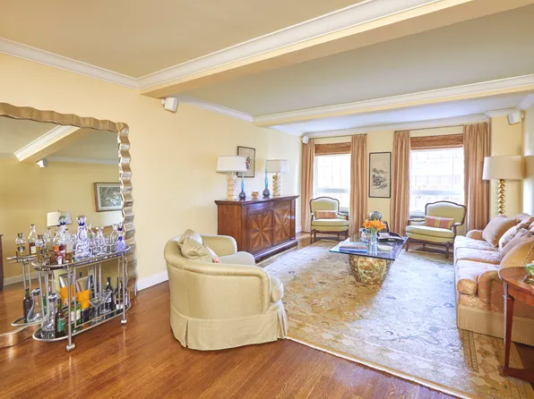 2 Beekman Place image 1 of 10