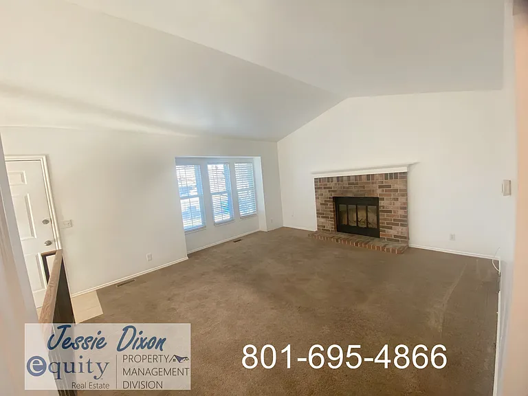 879 Rice Cir — Photo 5