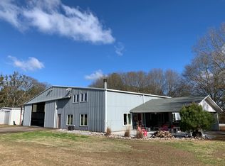 9 McKnight Rd, Senoia, GA 30276