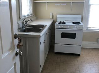 3514 3rd St #3, Des Moines, IA 50313