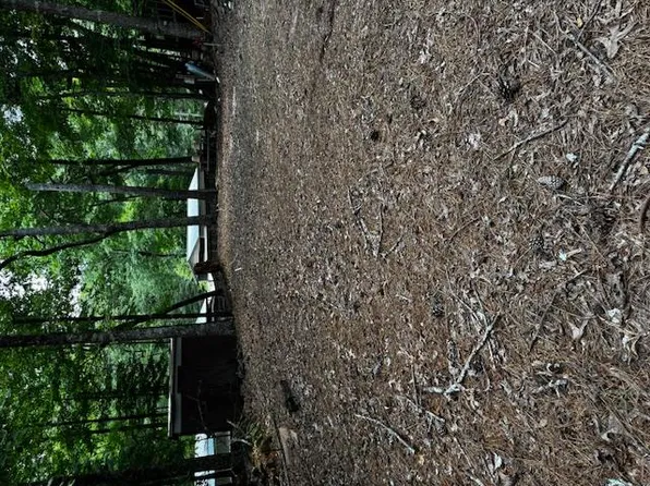 334 10th St, Ellijay, GA 30540