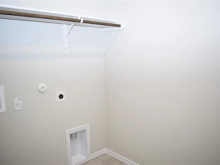 117 Keltic Dr — Photo 17