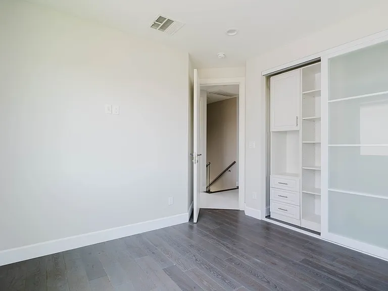 4418 1/2 Kingswell Ave — Photo 19