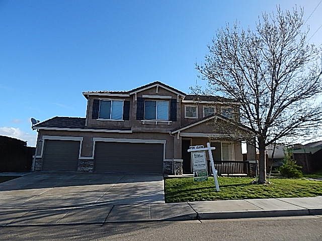1st image of 3907 Finch Dr