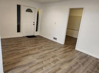 8532 SE Woodstock Blvd, Portland, OR 97266