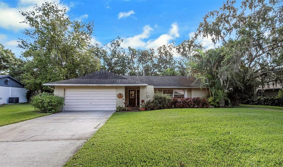 1st image of 16103 Armistead Ln