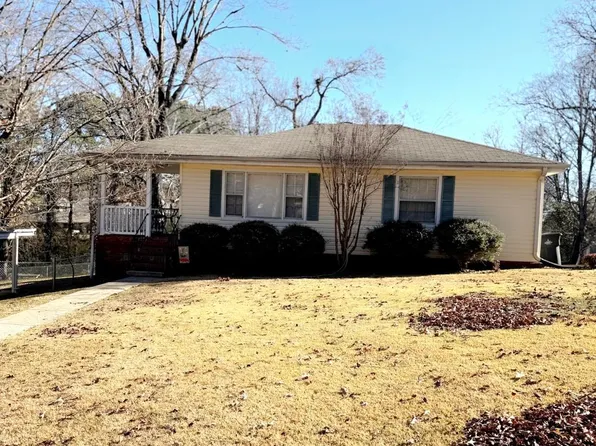 1328 James St, Florence, AL 35630