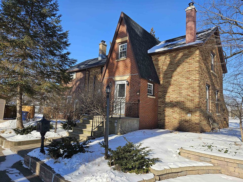 1st image of 1717 Knapp St