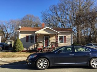 609 Henry St, Ashland, VA 23005