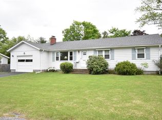 124 Old Homestead Rd, Warwick, RI 02889