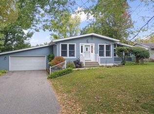 308 Linden Pl S, Northfield, MN 55057