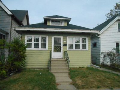 5908 W Beloit Rd, West Allis, WI, 53219