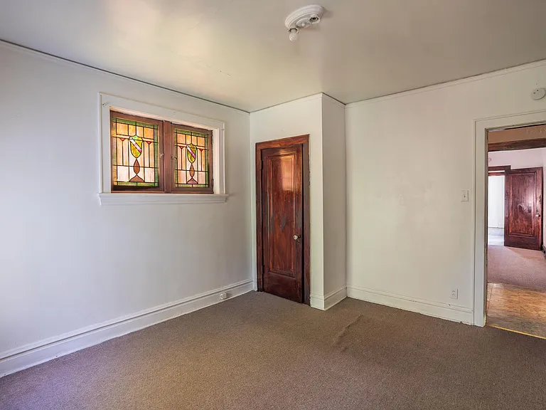 4641 Penrose St — Photo 12