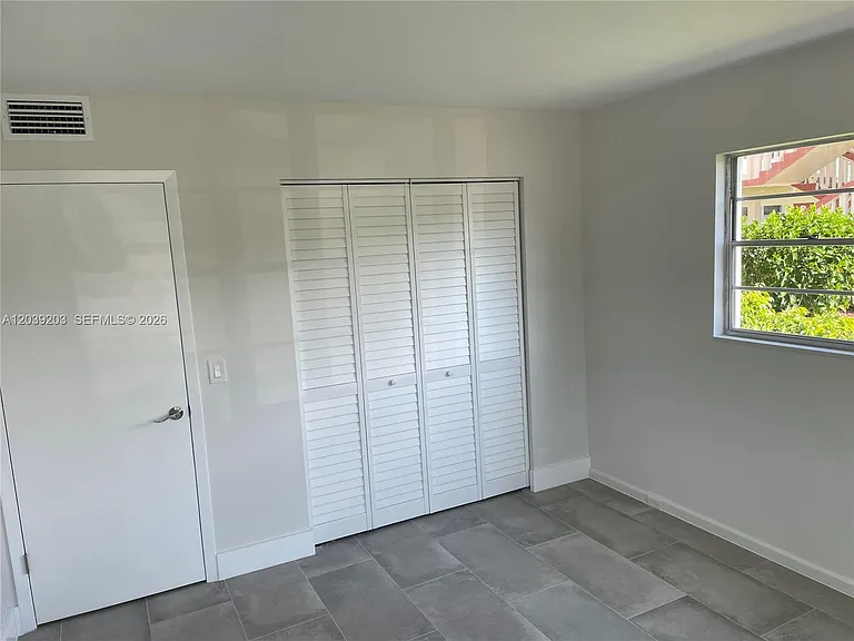 136 Brighton Dr #136-D — Photo 22