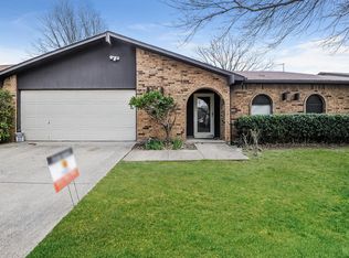 7609 Xavier Dr, Fort Worth, TX 76133