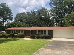 1206 Dellwood Dr, Valdosta, GA 31602