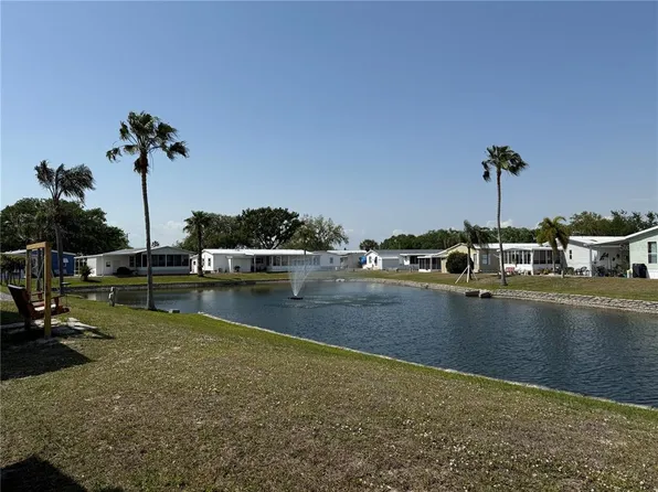 215 S Port Royal Ln, Apollo Beach, FL 33572