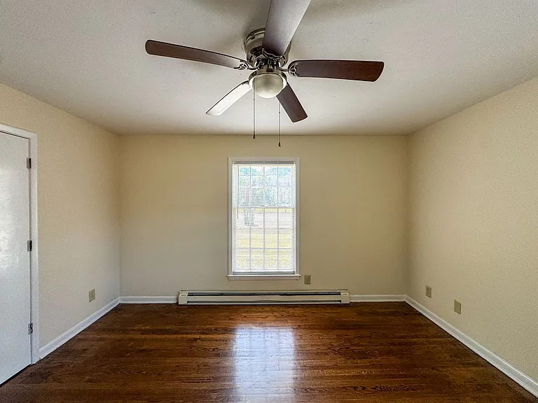 1110 W Rowan St #1 — Photo 10