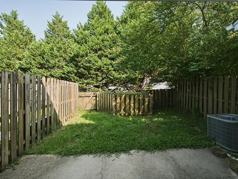 102 Heather Way #C — Photo 25