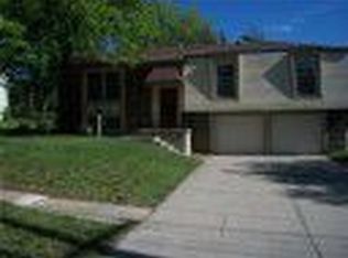 6008 W 95th St, Overland Park, KS 66207