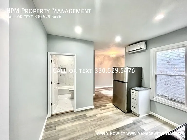4828 Lorain Ave #6 — Photo 6