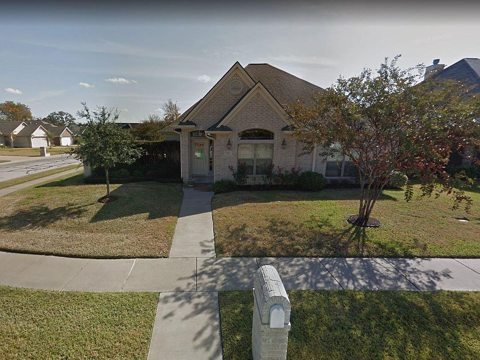1st image of 210 Karten Ln