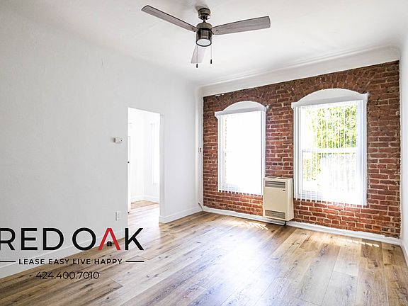 4th image of 970 S Gramercy Pl #306
