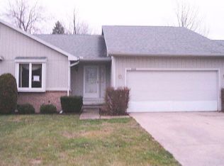 5503 Hickory Cir, Flushing, MI 48433