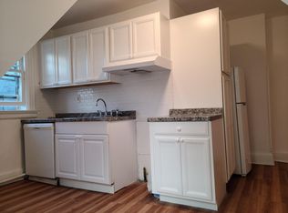 163 Park St #3, Montclair, NJ 07042