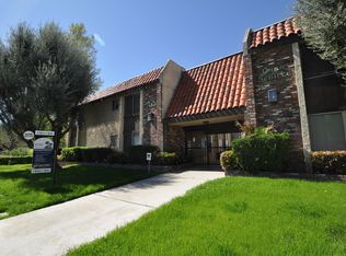 24411 Newhall Ave #104, Newhall, CA 91321