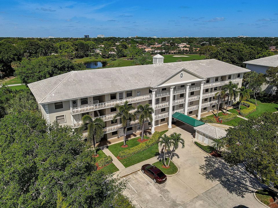 1st image of 6097 Balboa Circle #304