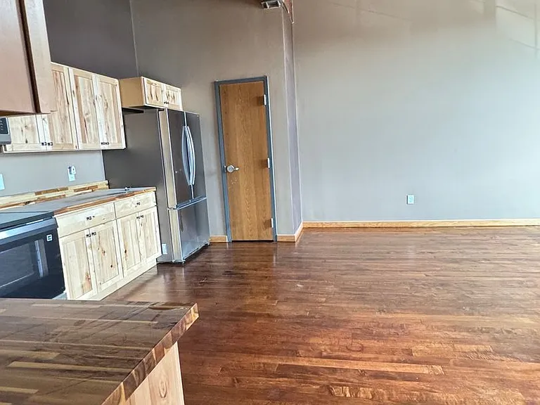 70 Webster St #307 — Photo 1