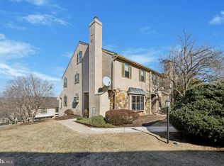 2201 Winterbridge Ln, West Chester, PA 19382