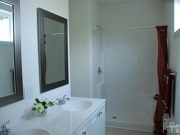 5th image of 1521 Ashley Court #68