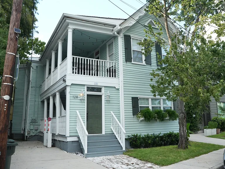 128 Sheppard St #B — Photo 1