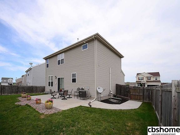 2nd image of 8420 S 64th Ave